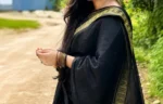 প্রিমিয়াম কালো শাড়ি গিফট কম্বো - Image 3